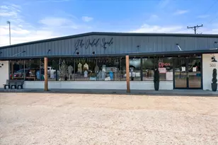 503 E Commerce St, Fairfield, TX 75840 - Photo 30