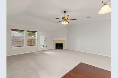 6401 Candletree Lane, McKinney, TX 75070 - Photo 12