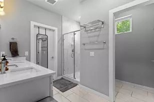 1011 Gallivant Ln, Dallas, TX 75218 - Photo 24