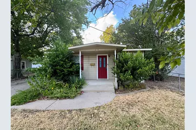 1013 Wilshire Boulevard, Arlington, TX 76012 - Photo 1