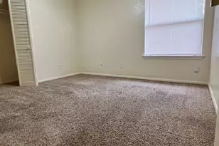 1049 Cottonwood Trail, Benbrook, TX 76126 - Photo 6