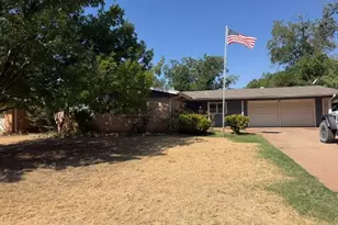 1414 N Willis St, Abilene, TX 79603 - Photo 2