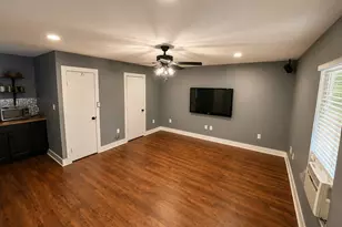 2858 Cresthaven Dr, Grapevine, TX 76051 - Photo 18