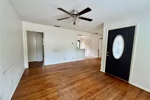 1706 Stewart Dr, Arlington, TX 76013 - Photo 2