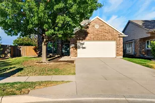 10834 Axton Ct, Fort Worth, TX 76052 - Photo 30