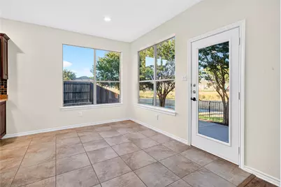 10834 Axton Court, Fort Worth, TX 76052 - Photo 14