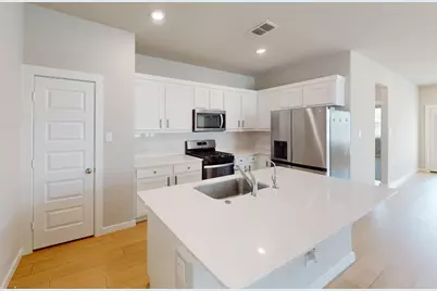 225 Mountain Meadow Lane, Princeton, TX 75071 - Photo 4