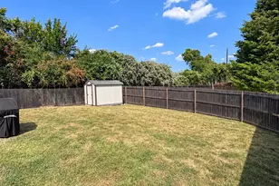 1805 Wylie Creek Dr, DeSoto, TX 75115 - Photo 38