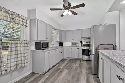 108 N Judd Street, White Settlement, TX 76108 - Photo 14
