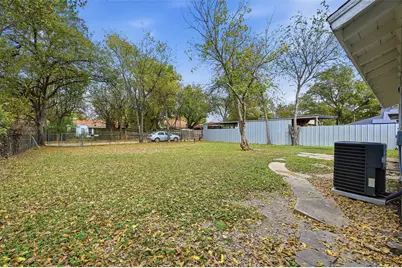 4229 Comanche Street, Fort Worth, TX 76119 - Photo 16