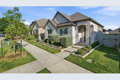 908 Plaza Lane, Argyle, TX 76226 - Photo 2