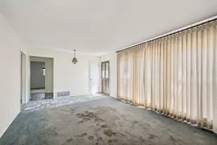 2817 Buffalo Ct, Arlington, TX 76013 - Photo 4