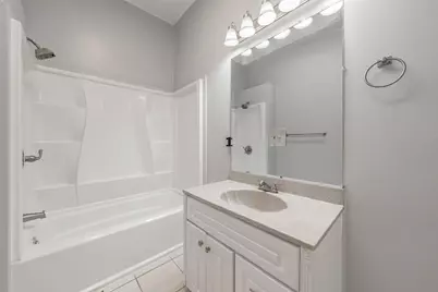 401 S Anglin Street, Cleburne, TX 76031 - Photo 14