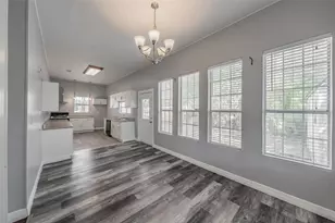 401 S Anglin St, Cleburne, TX 76031 - Photo 10