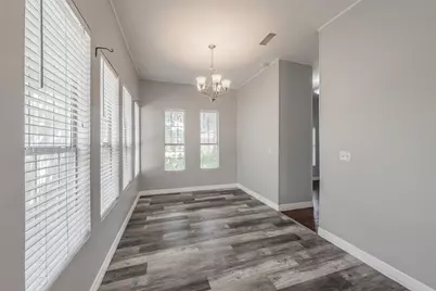 401 S Anglin Street, Cleburne, TX 76031 - Photo 12