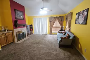 827 Quail Brook Dr, Arlington, TX 76001 - Photo 14