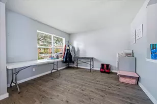 2423 Ranchview Dr, Grand Prairie, TX 75052 - Photo 22