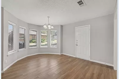826 Glacier Lane, Grapevine, TX 76051 - Photo 6