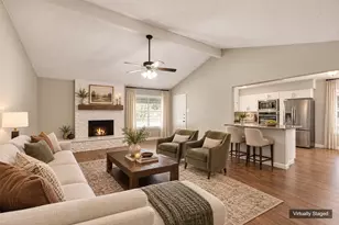 826 Glacier Ln, Grapevine, TX 76051 - Photo 2