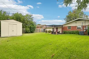 3438 Princeton Dr, Irving, TX 75062 - Photo 32