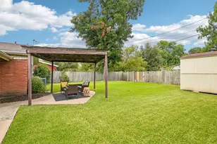 3438 Princeton Dr, Irving, TX 75062 - Photo 30