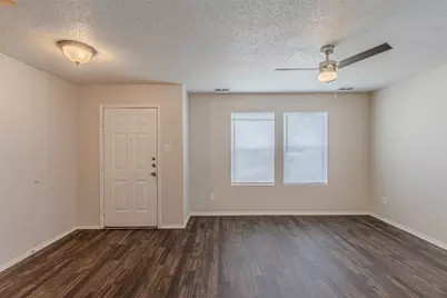 8749 Hunters Trail, Fort Worth, TX 76123 - Photo 4