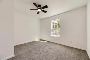 2820 Vinnie St, Greenville, TX 75401 - Photo 12