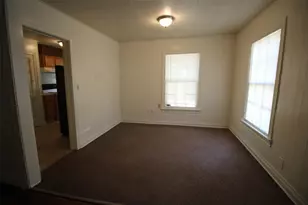 323 N Houston St, Grand Saline, TX 75140 - Photo 4