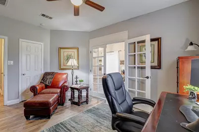 5704 Kelly Court, Haltom City, TX 76137 - Photo 14