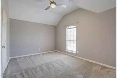 5704 Kelly Court, Haltom City, TX 76137 - Photo 28
