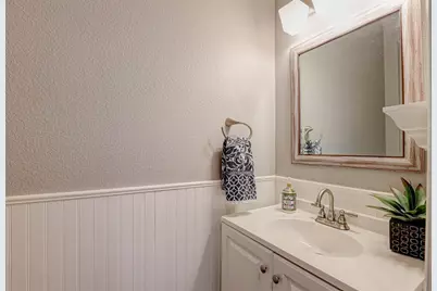 5704 Kelly Court, Haltom City, TX 76137 - Photo 16