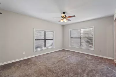 1130 Alvarado Street, Cleburne, TX 76031 - Photo 14
