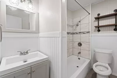 1130 Alvarado Street, Cleburne, TX 76031 - Photo 22