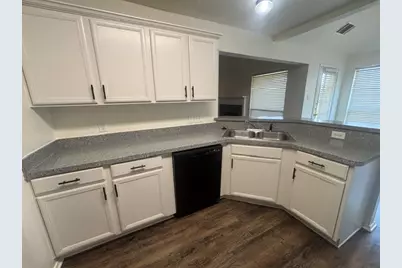 1024 Carlin Lane, Burleson, TX 76028 - Photo 10