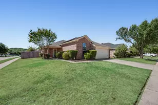 7266 Wild Wing Dr, Fort Worth, TX 76120 - Photo 2