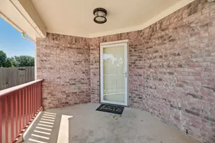 7266 Wild Wing Dr, Fort Worth, TX 76120 - Photo 4