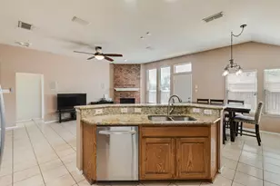 7266 Wild Wing Dr, Fort Worth, TX 76120 - Photo 14