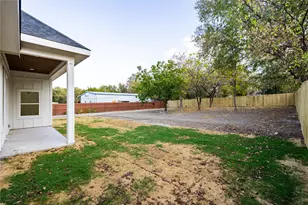 5805 Graham St, Sansom Park, TX 76114 - Photo 18