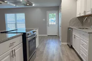 5224 Marks Cir, The Colony, TX 75056 - Photo 6