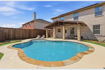 2119 Edgewood Drive, Grand Prairie, TX 75052 - Photo 2