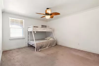 2119 Edgewood Drive, Grand Prairie, TX 75052 - Photo 18