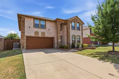 2119 Edgewood Drive, Grand Prairie, TX 75052 - Photo 1