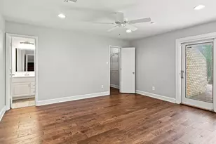 905 Crowley Rd, Arlington, TX 76012 - Photo 34