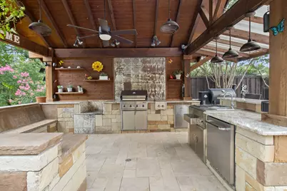 905 Crowley Road, Arlington, TX 76012 - Photo 6