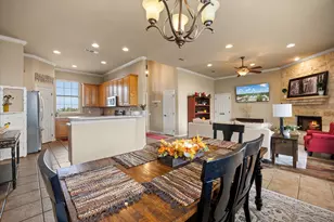 2804 Tour Ct, Granbury, TX 76049 - Photo 6
