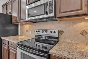 950 Henderson St, Fort Worth, TX 76102 - Photo 16