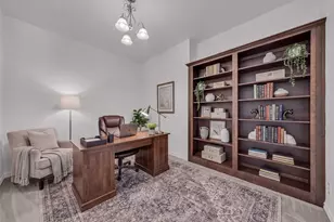 950 Henderson St, Fort Worth, TX 76102 - Photo 6