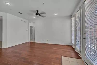 950 Henderson Street #1214, Fort Worth, TX 76102 - Photo 14