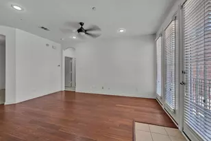 950 Henderson St, Fort Worth, TX 76102 - Photo 14