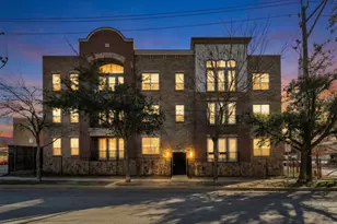 950 Henderson St, Fort Worth, TX 76102 - Photo 2